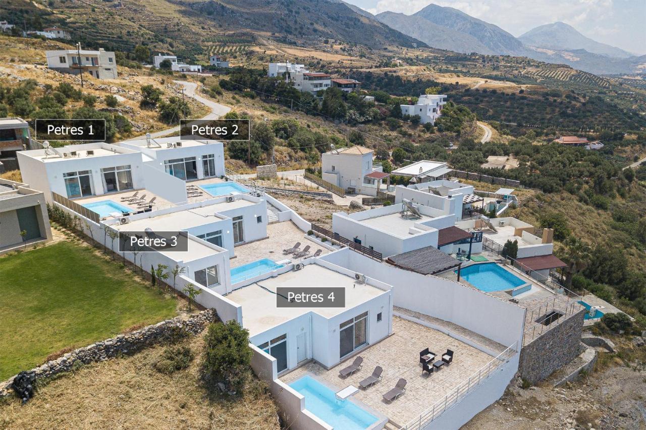 Petres Villas 플라키아스 외부 사진